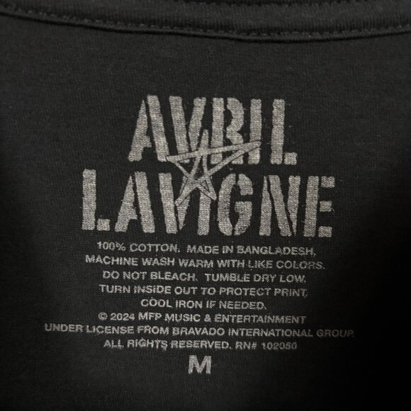 Avril Lavigne Let Go Album Rock T-Shirt Size Medium - Picture 5 of 5
